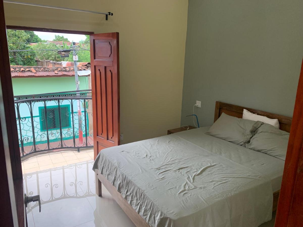 Apartamentos Casa Amarilla 格拉纳达 外观 照片