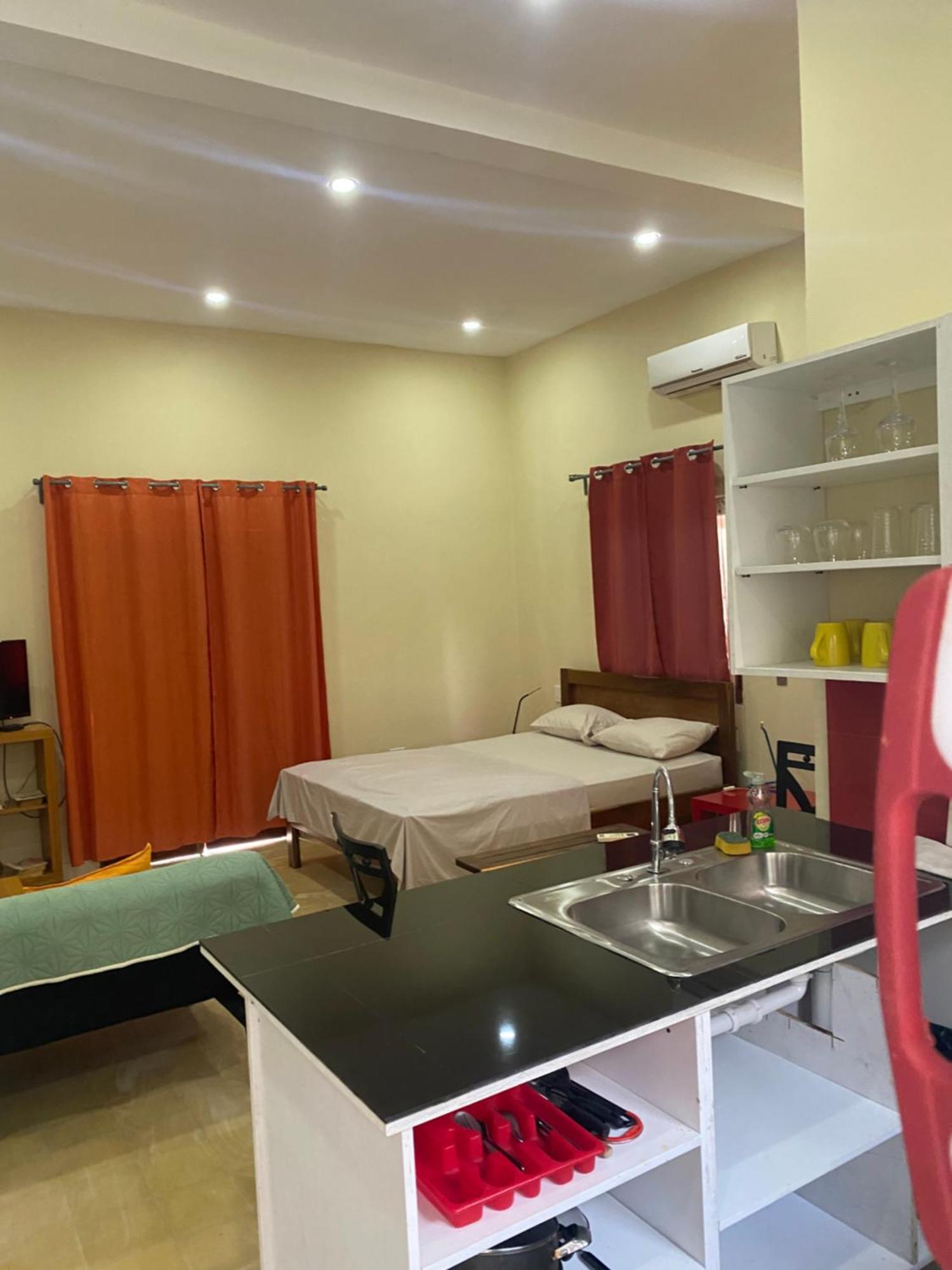 Apartamentos Casa Amarilla 格拉纳达 外观 照片