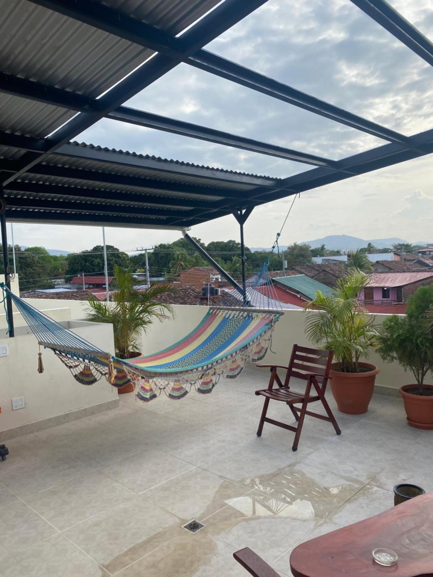 Apartamentos Casa Amarilla 格拉纳达 外观 照片