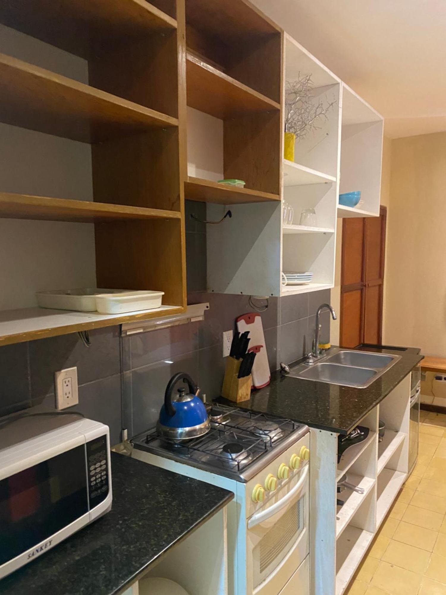 Apartamentos Casa Amarilla 格拉纳达 外观 照片
