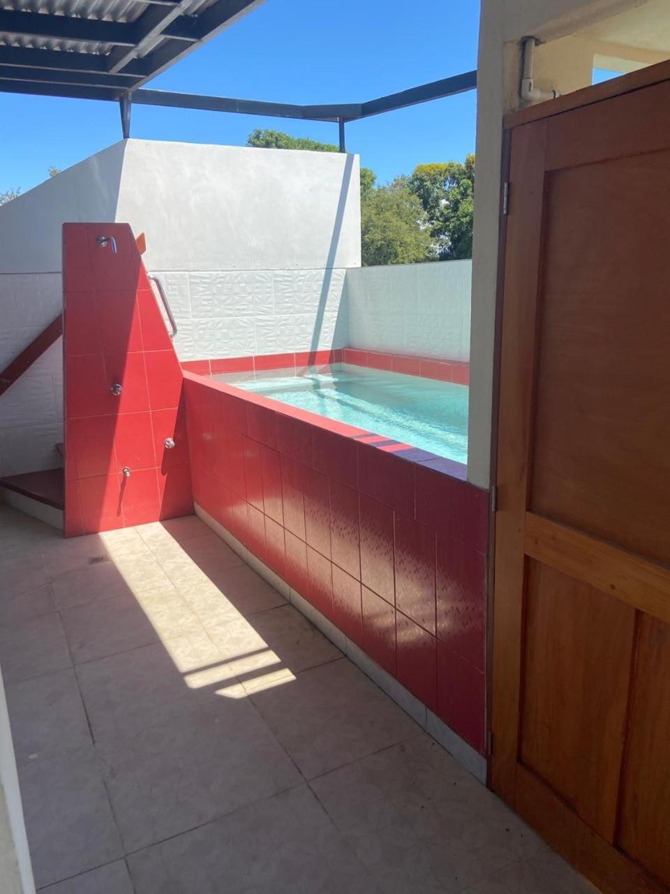 Apartamentos Casa Amarilla 格拉纳达 外观 照片