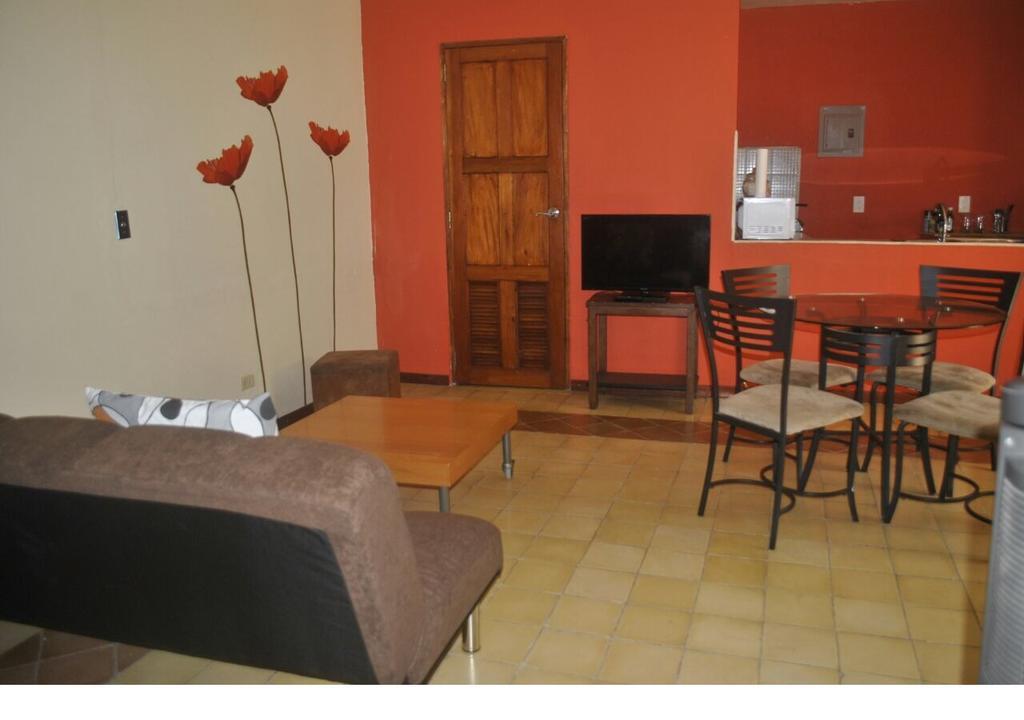 Apartamentos Casa Amarilla 格拉纳达 外观 照片