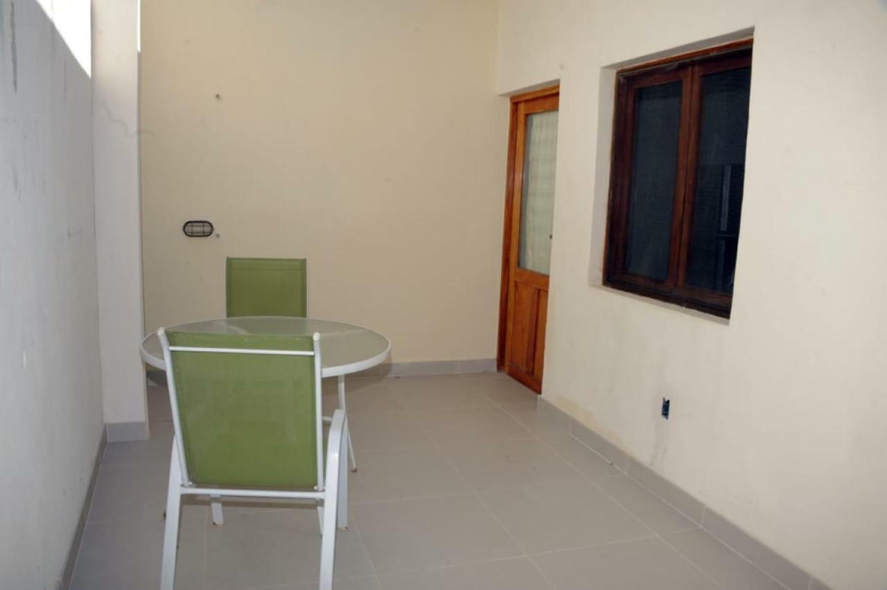 Apartamentos Casa Amarilla 格拉纳达 外观 照片